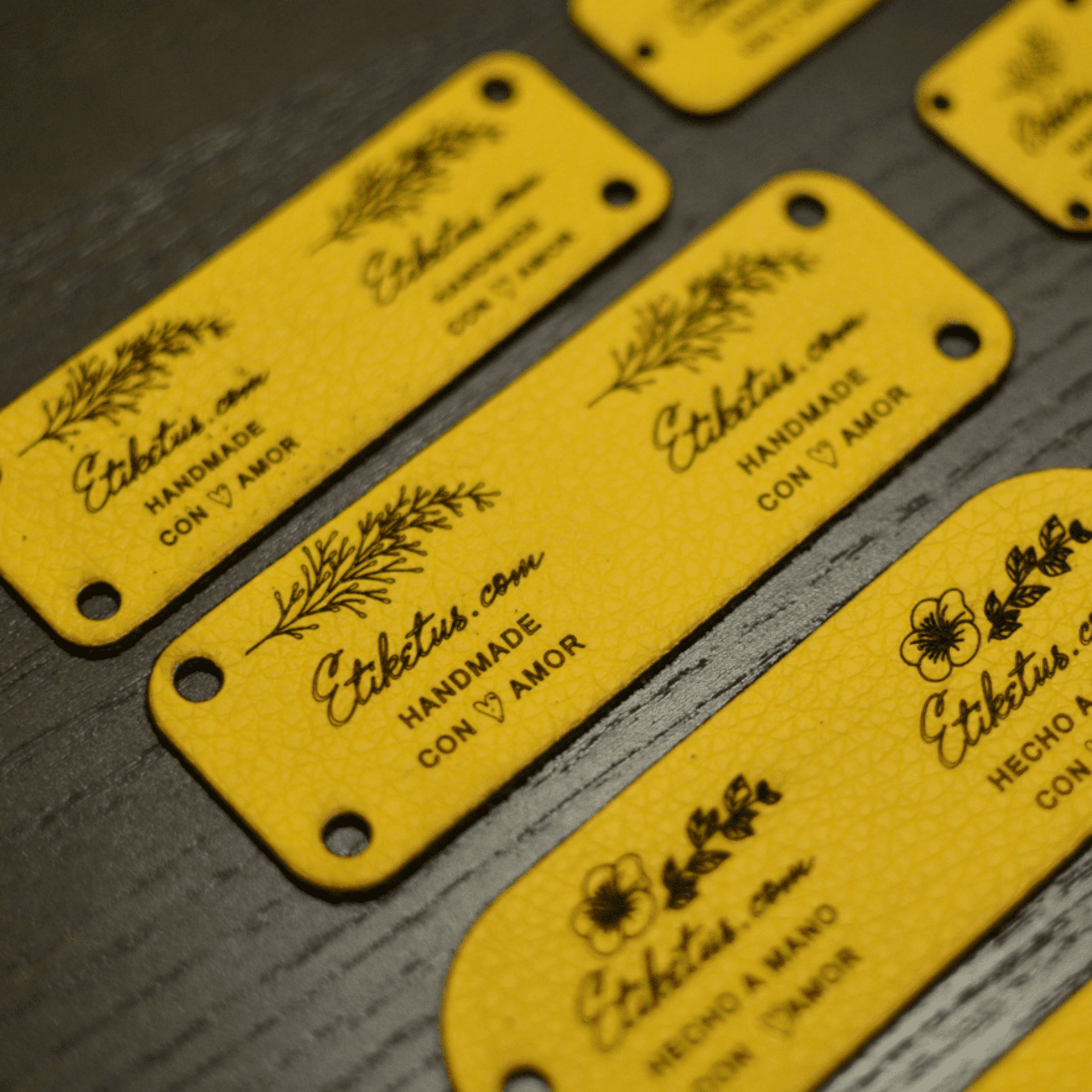 Etiqueta personalizada rectangular de cuero sintético PU - 2